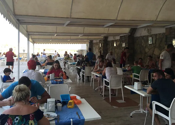 Sunpoint Ξενοδοχείο *